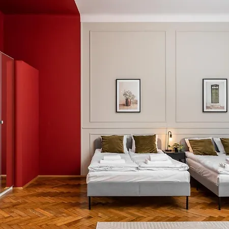 Przestronny W Centrum Krakowa - 12 Osob - By Upstairs