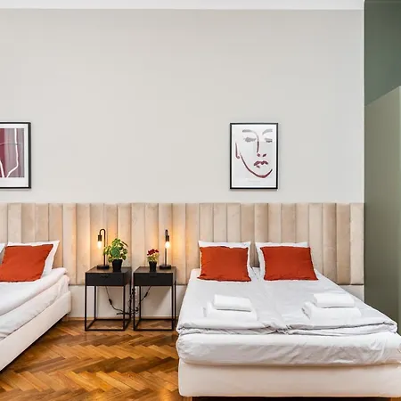 Apartmán Przestronny W Centrum Krakowa - 12 Osob - By Upstairs *