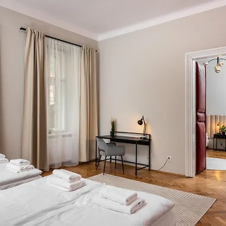Apartmán Przestronny W Centrum Krakowa - 12 Osob - By Upstairs