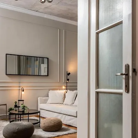 Przestronny W Centrum Krakowa - 12 Osob - By Upstairs