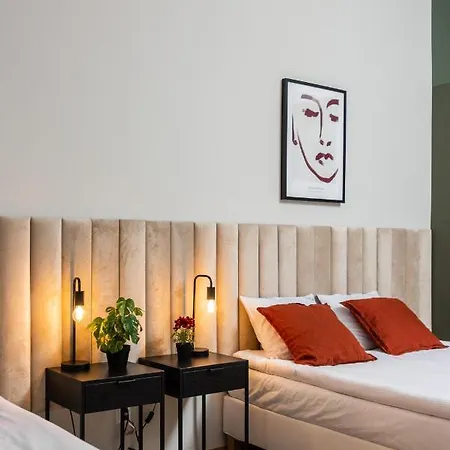 Przestronny W Centrum Krakowa - 12 Osob - By Upstairs アパート *