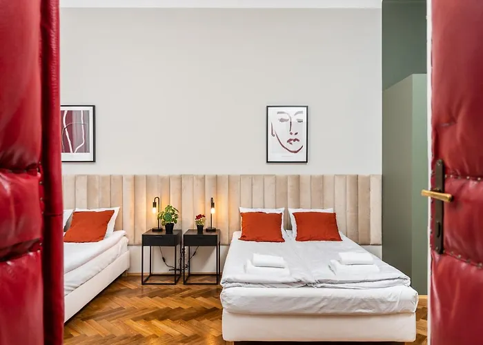 Apartamento Przestronny W Centrum Krakowa - 12 Osób - By Upstairs *