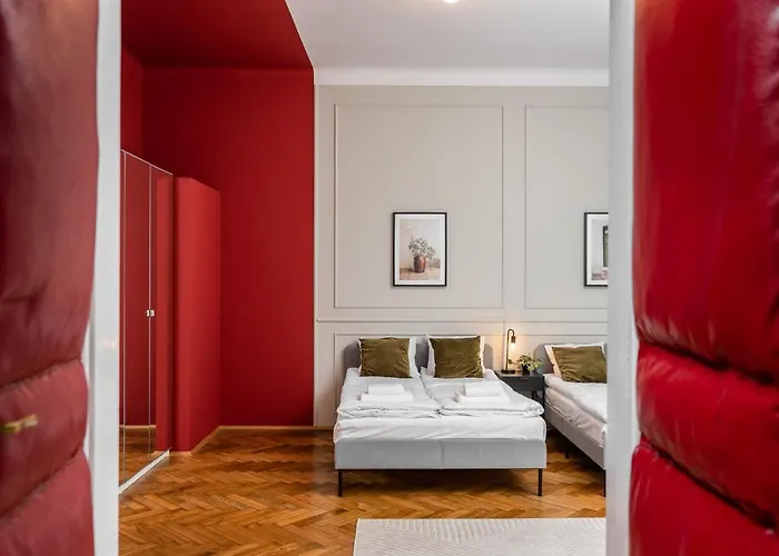 Przestronny W Centrum Krakowa - 12 Osób - By Upstairs Apartamento