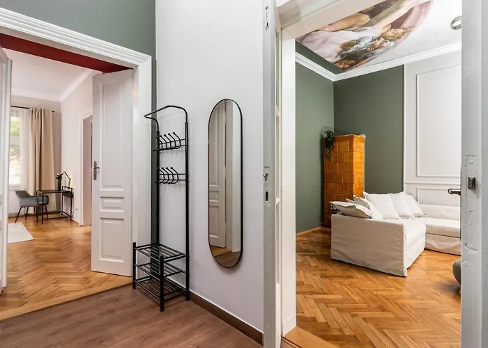 Przestronny W Centrum Krakowa - 12 Osób - By Upstairs *