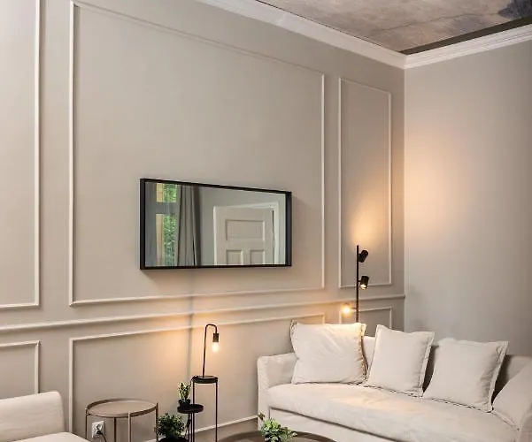 Przestronny W Centrum Krakowa - 12 Osób - By Upstairs